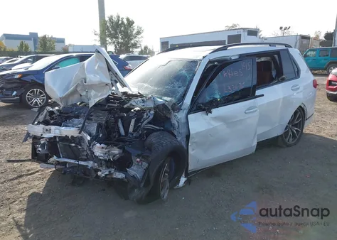 2022 BMW X7 M50I z USA, uszkodzony, nr VIN 5UXCX6C04N9L32676